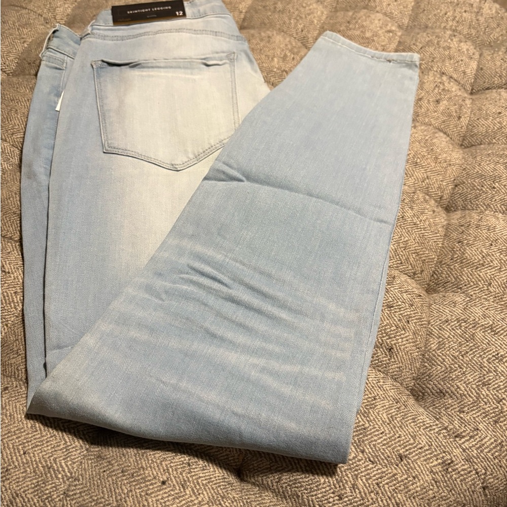 Charlotte Russe Refuge Women’s Jeans Skinny Size 12 NWT Retail$33